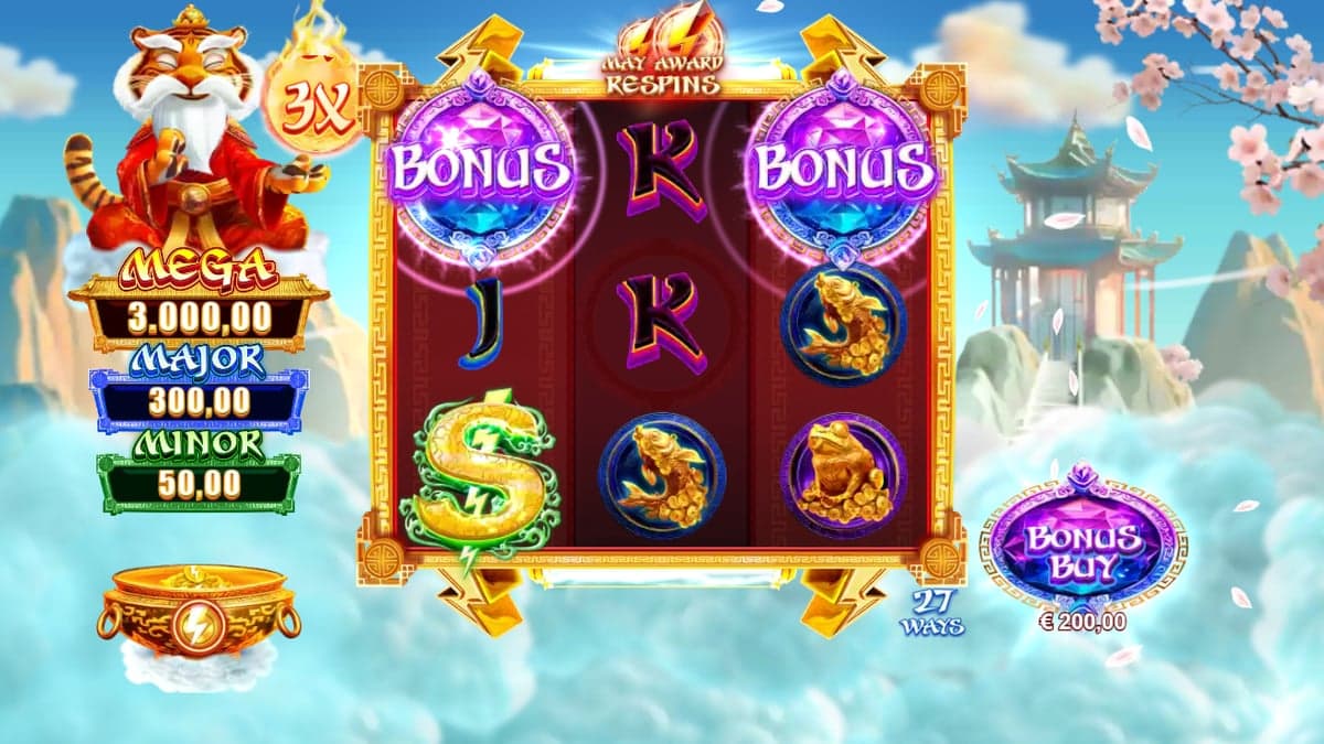 Floating Tiger Gold Blitz Fortunes base game screenshot — 3×3 reels